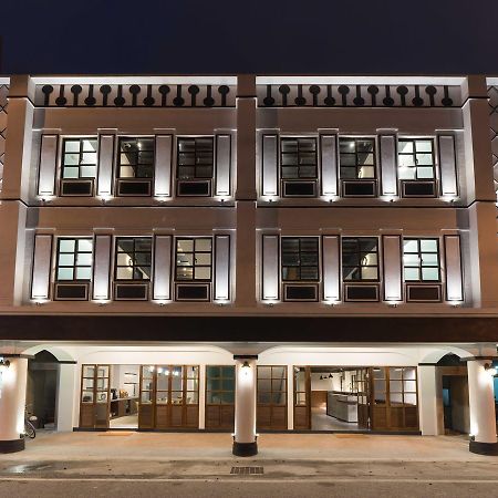 Phoenix Hostel Hualien Exterior foto